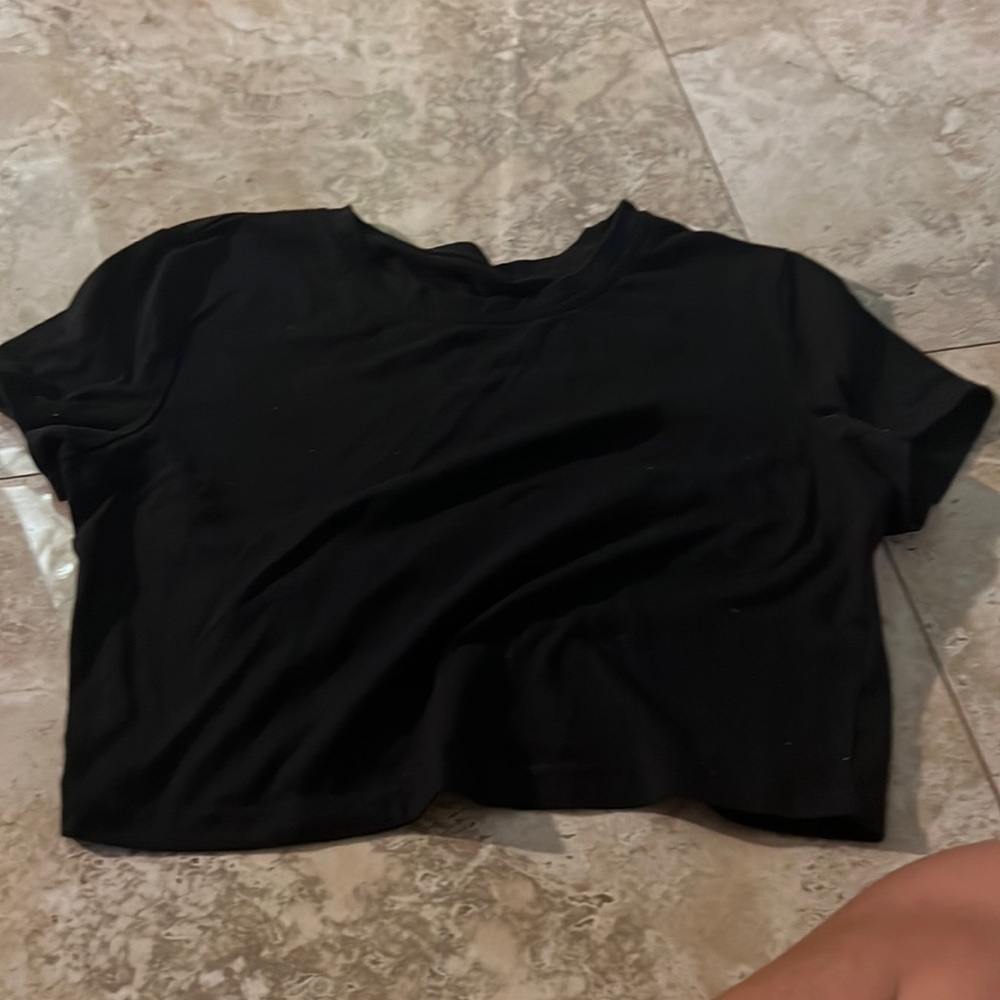 black cropped shirt